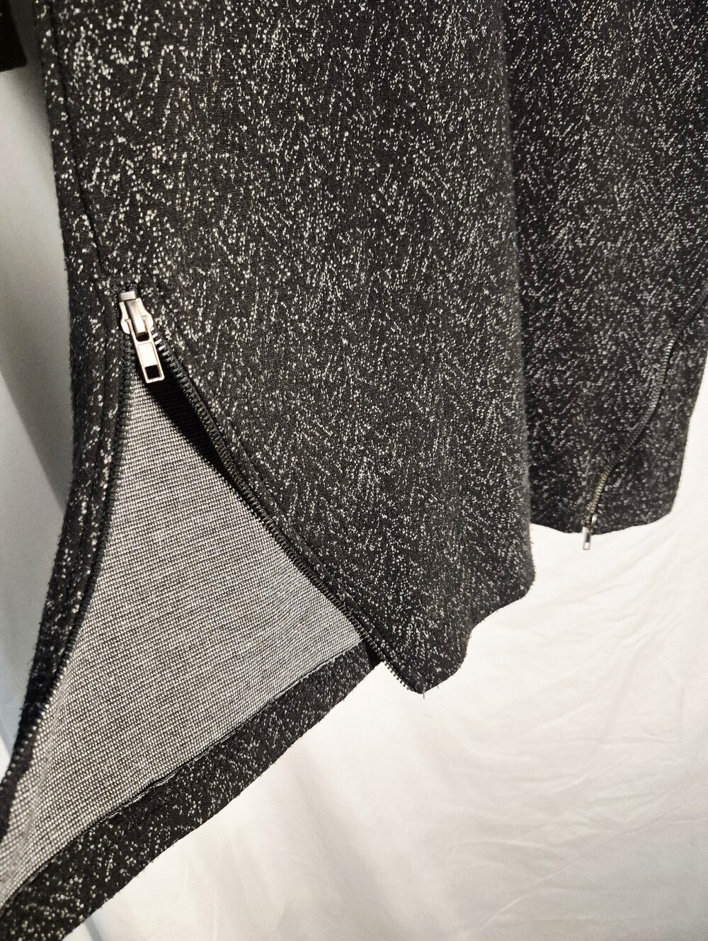 le chateau Black Textured Long Sleeve Shift Dress with Subtle Speckle - Picture 3 of 4
